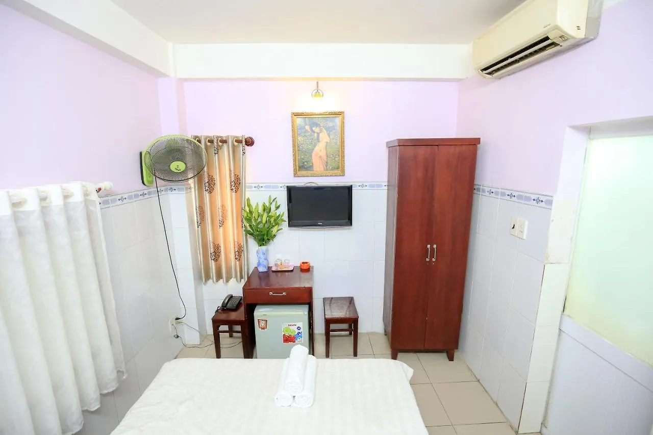 Nguyen Thao Hotel Ho Chi Minh City 0*,  Vietnam